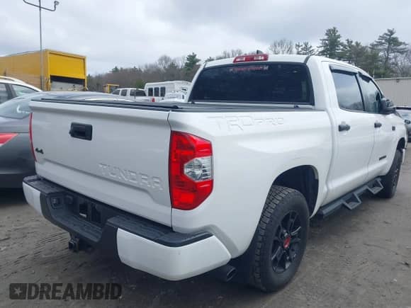 2021 Toyota Tundra SR5 with VIN 5TFDY5F13MX029741, listed as a IAAI auction lot 42030116 with 110,894 mi miles and . Bid and sale history available at DreamBid. Image 4.