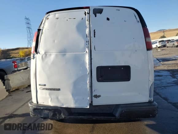 2011 Chevrolet Express Cargo z VIN 1GCZGUCG1B1111849, wystawiony jako Copart lot #78073424 z przebiegiem Nie podano mil oraz Szkoda całkowita • Salvage title. Historia ofert i sprzedaży dostępna na DreamBid. Obrazek 6.