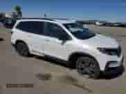 2022 Honda Pilot Sport с VIN 5FNYF5H35NB007502, выставлен на аукционе Copart как лот 49916235 с пробегом 21 082 миль миль и Списание • Salvage title. История ставок и продаж доступна на DreamBid. Изображение 4.