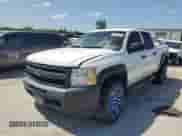 2012 Chevrolet Silverado 1500 Work Truck z VIN 3GCPKPEA0CG138219, wystawiony jako Copart lot #61843135 z przebiegiem 132 367 mil mil oraz Szkoda całkowita • Salvage title. Historia ofert i sprzedaży dostępna na DreamBid. Obrazek 1.