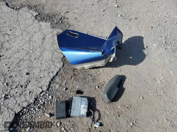 1991 Chevrolet Caprice z VIN 1G1BL53E9MW205686, wystawiony jako Copart lot #42391065 z przebiegiem 169 346 mil mil oraz Szkoda całkowita • Salvage title. Historia ofert i sprzedaży dostępna na DreamBid. Obrazek 12.