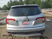 2020 Honda Pilot EX z VIN 5FNYF5H37LB027070, wystawiony jako Copart lot #64189345 z przebiegiem Nie podano mil oraz Szkoda całkowita • Salvage title. Historia ofert i sprzedaży dostępna na DreamBid. Obrazek 6.