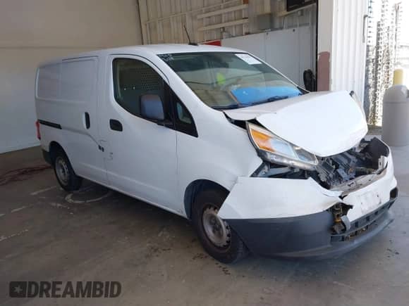 2015 Chevrolet City Express Cargo LT z VIN 3N63M0ZN2FK720561, wystawiony jako IAAI lot #40116829 z przebiegiem 201 898 mil mil oraz . Historia ofert i sprzedaży dostępna na DreamBid. Obrazek 1.