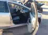 2012 Toyota Prius Four z VIN JTDKDTB33C1021669, wystawiony jako IAAI lot #43428200 z przebiegiem 164 072 mil mil oraz . Historia ofert i sprzedaży dostępna na DreamBid. Obrazek 5.