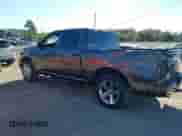 2014 Ram 1500 Express z VIN 3C6RR6KT0EG324163, wystawiony jako IAAI lot #43456901 z przebiegiem 206 685 mil mil oraz . Historia ofert i sprzedaży dostępna na DreamBid. Obrazek 3.