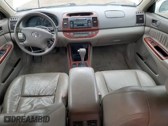 2003 Toyota Camry XLE with VIN 4T1BE32K13U128900, listed as a Copart auction lot 81103545 with 152,430 mi miles and Salvage title. Bid and sale history available at DreamBid. Image 8.