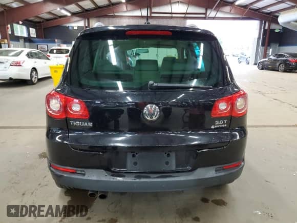 2011 Volkswagen Tiguan S с VIN WVGBV7AX6BW532346, выставлен на аукционе Copart как лот 86663685 с пробегом 121 842 миль миль и Чистый • Clean title. История ставок и продаж доступна на DreamBid. Изображение 6.