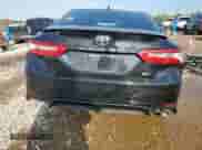 2019 Toyota Camry SE z VIN 4T1B11HK4KU713539, wystawiony jako Copart lot #82733965 z przebiegiem 52 275 mil mil oraz Szkoda całkowita • Salvage title. Historia ofert i sprzedaży dostępna na DreamBid. Obrazek 6.