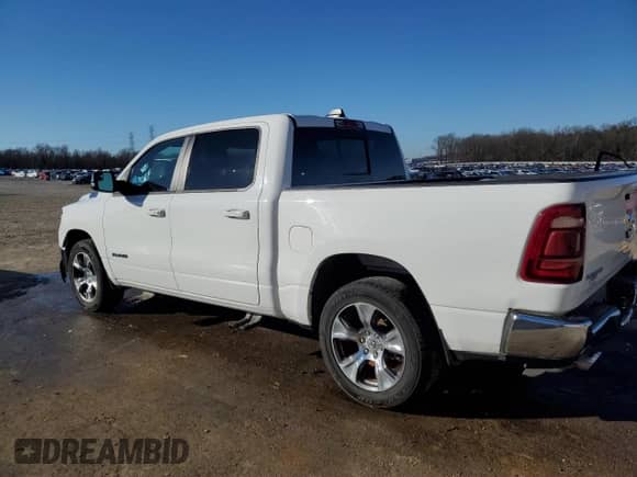 2023 Ram 1500 Laramie z VIN 1C6RREJT3PN608036, wystawiony jako Copart lot #88238575 z przebiegiem Nie podano mil oraz Nie do naprawy • Non repairable. Historia ofert i sprzedaży dostępna na DreamBid. Obrazek 2.