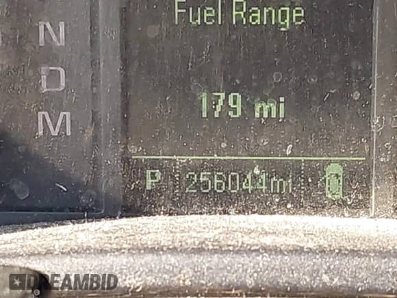 2014 Chevrolet Silverado 1500 Work Truck z VIN 1GCVKPEHXEZ335180, wystawiony jako IAAI lot #43193578 z przebiegiem 256 044 mil mil oraz . Historia ofert i sprzedaży dostępna na DreamBid. Obrazek 15.