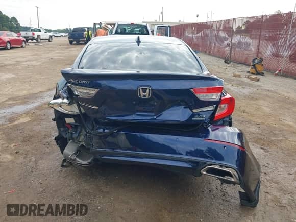 2018 Honda Accord Touring with VIN 1HGCV2F93JA046886, listed as a IAAI auction lot 43341908 with 80,507 mi miles and . Bid and sale history available at DreamBid. Image 17.