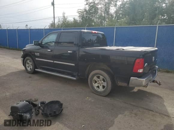 2015 Ram 1500 Outdoorsman z VIN 1C6RR7LMXFS540982, wystawiony jako Copart lot #80338565 z przebiegiem Nie podano mil oraz Czysty tytuł • Clean title. Historia ofert i sprzedaży dostępna na DreamBid. Obrazek 2.