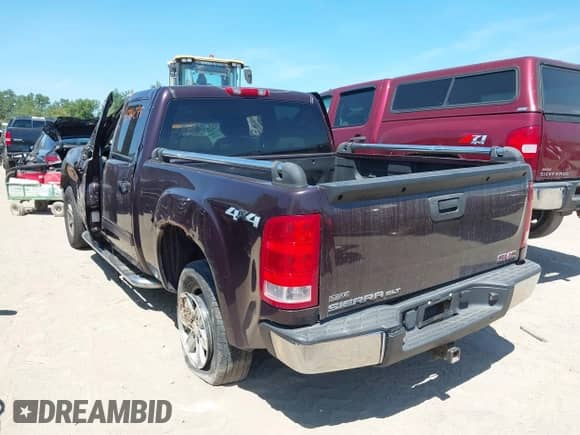 2008 GMC Sierra 1500 Work Truck with VIN 2GTEK133281268396, listed as a IAAI auction lot 42760275 with Not provided miles and . Bid and sale history available at DreamBid. Image 3.