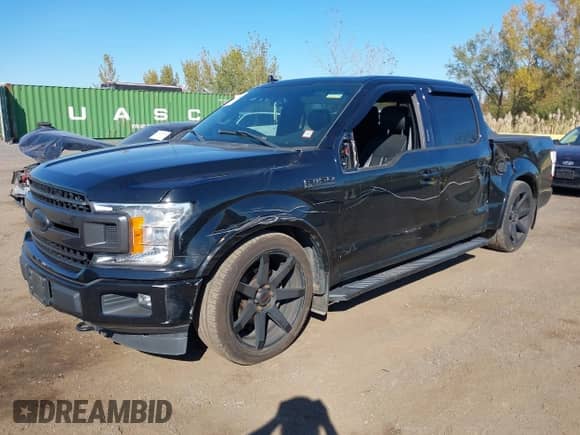 2018 Ford F-150 XL z VIN 1FTEW1E5XJFE53720, wystawiony jako IAAI lot #43494481 z przebiegiem 55 046 mil mil oraz . Historia ofert i sprzedaży dostępna na DreamBid. Obrazek 17.