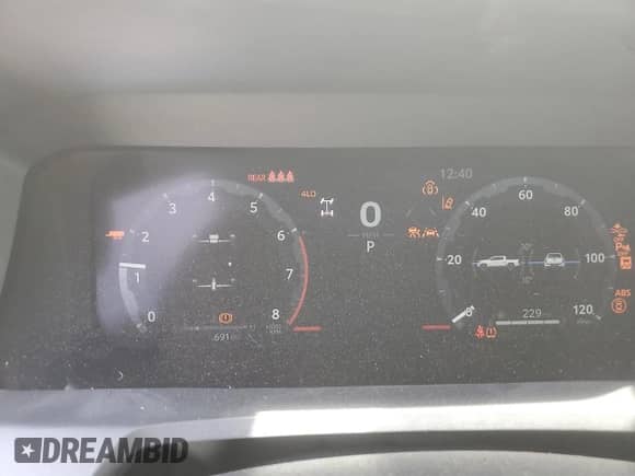 2024 Toyota Tacoma SR5 z VIN 3TMLB5JNXRM049327, wystawiony jako Copart lot #60858875 z przebiegiem 691 mil mil oraz Szkoda całkowita • Salvage title. Historia ofert i sprzedaży dostępna na DreamBid. Obrazek 9.