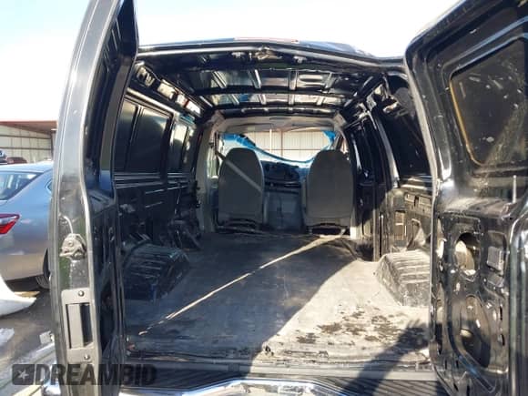 2008 Ford Econoline Cargo Commercial with VIN 1FTNE24WX8DA19693, listed as a IAAI auction lot 41881512 with 79,334 mi miles and . Bid and sale history available at DreamBid. Image 12.