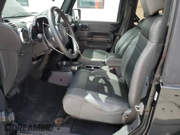 2007 Jeep Wrangler X с VIN 1J4FA24167L177693, выставлен на аукционе Copart как лот 80588665 с пробегом 169 483 миль миль и Списание • Salvage title. История ставок и продаж доступна на DreamBid. Изображение 7.