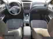 2013 Subaru Forester X z VIN JF2SHABC5DH410672, wystawiony jako Copart lot #81267825 z przebiegiem 172 069 mil mil oraz Szkoda całkowita • Salvage title. Historia ofert i sprzedaży dostępna na DreamBid. Obrazek 8.