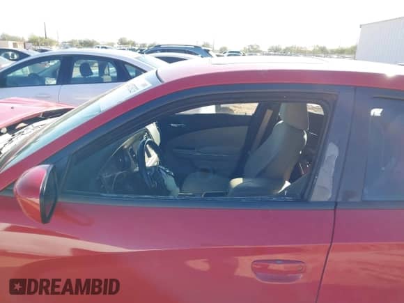 2011 Dodge Charger SE с VIN 2B3CL3CG9BH521295, выставлен на аукционе IAAI как лот 43473323 с пробегом 153 537 миль миль и . История ставок и продаж доступна на DreamBid. Изображение 13.