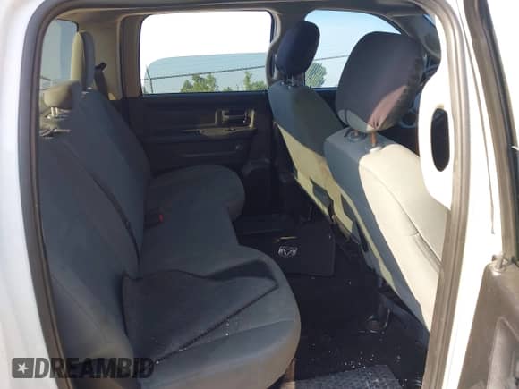 2015 Ram 1500 Express with VIN 1C6RR7KT9FS543820, listed as a IAAI auction lot 42987306 with 171,327 mi miles and . Bid and sale history available at DreamBid. Image 8.