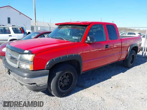 2005 Chevrolet Silverado 1500 Work Truck z VIN 1GCEK19V35E113357, wystawiony jako IAAI lot #43552224 z przebiegiem 217 224 mil mil oraz . Historia ofert i sprzedaży dostępna na DreamBid. Obrazek 17.