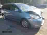 2008 Toyota Sienna XLE z VIN 5TDZK22CX8S205905, wystawiony jako IAAI lot #43381003 z przebiegiem 120 666 mil mil oraz . Historia ofert i sprzedaży dostępna na DreamBid. Obrazek 1.