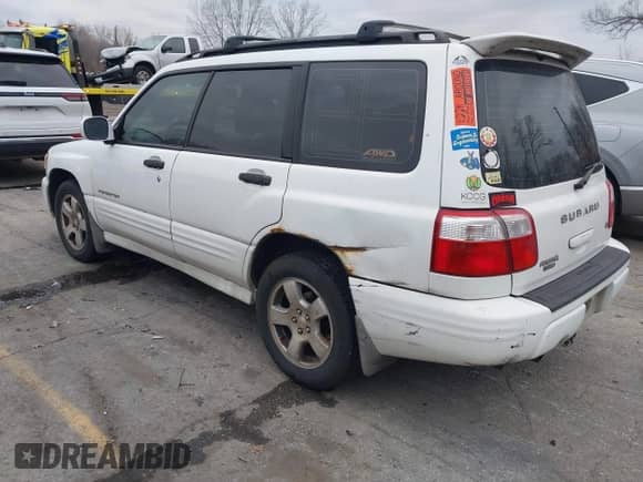 2002 Subaru Forester S with VIN JF1SF65652G736620, listed as a IAAI auction lot 41220962 with 260,411 mi miles and . Bid and sale history available at DreamBid. Image 3.