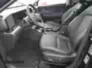 2024 Hyundai Kona Limited с VIN KM8HECA37RU155189, выставлен на аукционе Copart как лот 86973654 с пробегом 5 009 миль миль и Списание • Salvage title. История ставок и продаж доступна на DreamBid. Изображение 7.