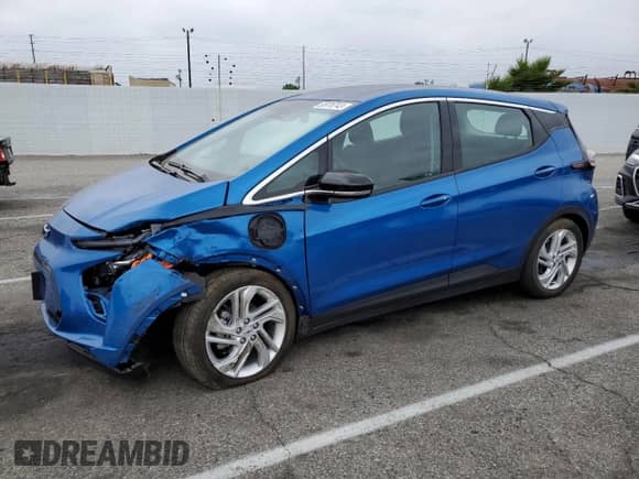 2023 Chevrolet Bolt EV 1LT z VIN 1G1FW6S07P4111164, wystawiony jako Copart lot #55976743 z przebiegiem 4 937 mil mil oraz . Historia ofert i sprzedaży dostępna na DreamBid. Obrazek 1.