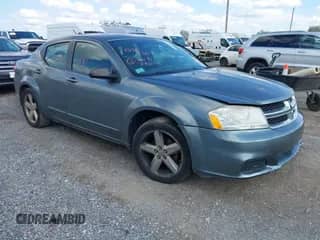 2013 Dodge Avenger SE z VIN 1C3CDZABXDN712793, wystawiony jako IAAI lot #43309307 z przebiegiem 125 001 mil mil oraz . Historia ofert i sprzedaży dostępna na DreamBid. Obrazek 1.
