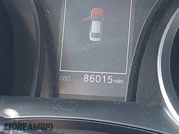 2020 Toyota Camry LE z VIN 4T1L11AKXLU399802, wystawiony jako IAAI lot #43169122 z przebiegiem 86 015 mil mil oraz . Historia ofert i sprzedaży dostępna na DreamBid. Obrazek 15.