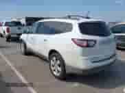 2017 Chevrolet Traverse LT с VIN 1GNKRGKD2HJ316777, выставлен на аукционе IAAI как лот 43057874 с пробегом 66 450 миль миль и . История ставок и продаж доступна на DreamBid. Изображение 3.