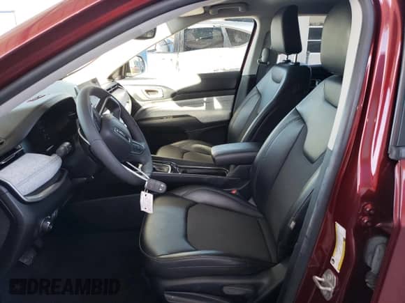 2022 Jeep Compass Altitude with VIN 3C4NJCBB5NT229190, listed as a Copart auction lot 86995465 with 21,773 mi miles and Salvage title. Bid and sale history available at DreamBid. Image 7.