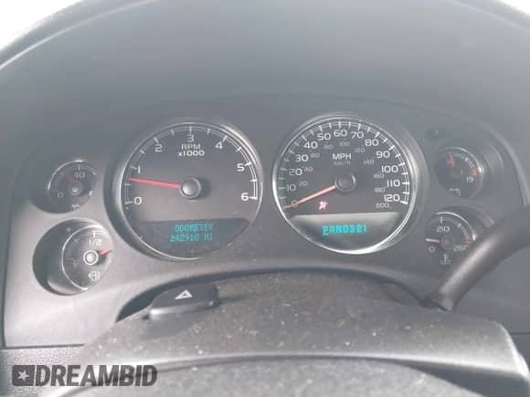 2007 Chevrolet Silverado 1500 Work Truck с VIN 1GCEK19J07Z565520, выставлен на аукционе IAAI как лот 42516749 с пробегом 242 910 миль миль и . История ставок и продаж доступна на DreamBid. Изображение 7.
