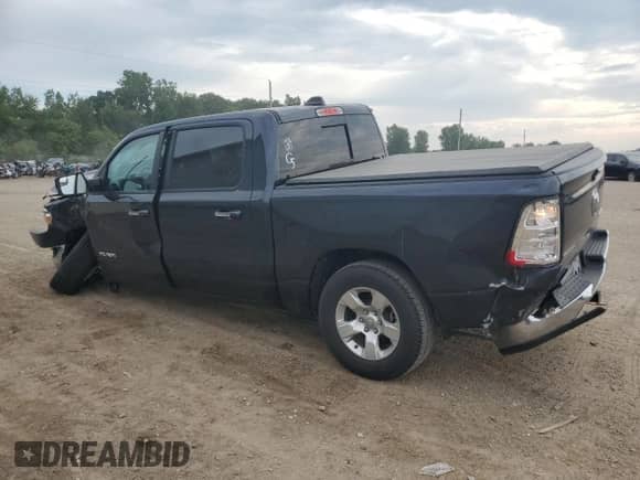 2020 Ram 1500 Big Horn z VIN 1C6RRFFG4LN113629, wystawiony jako Copart lot #64173815 z przebiegiem 80 135 mil mil oraz Nie do naprawy • Non repairable. Historia ofert i sprzedaży dostępna na DreamBid. Obrazek 2.