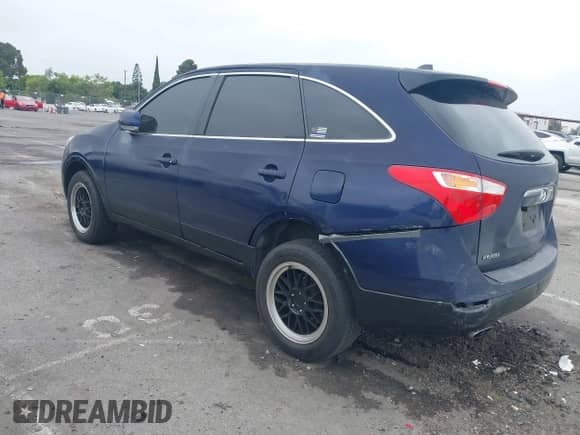 2008 Hyundai Veracruz GLS with VIN KM8NU13C48U040555, listed as a IAAI auction lot 42557835 with 151,548 mi miles and . Bid and sale history available at DreamBid. Image 3.