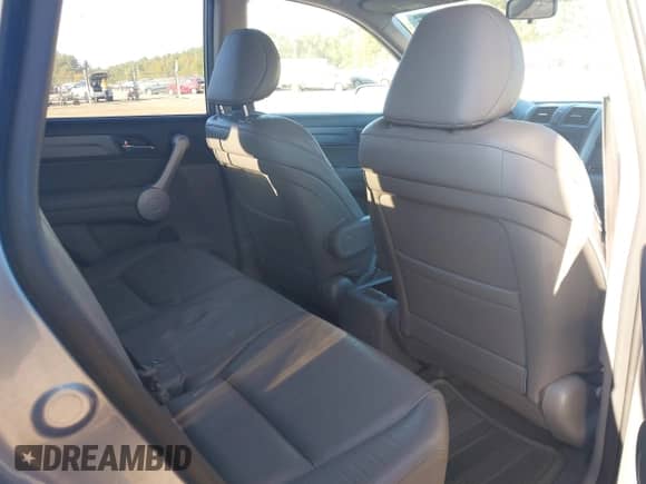 2007 Honda CR-V EX-L z VIN JHLRE48727C063209, wystawiony jako IAAI lot #43187437 z przebiegiem 246 140 mil mil oraz . Historia ofert i sprzedaży dostępna na DreamBid. Obrazek 8.