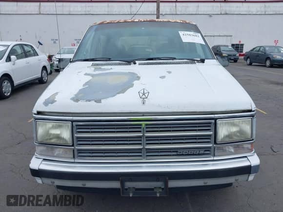 1989 Dodge Grand Caravan с VIN 1B4FK4438KX676509, выставлен на аукционе IAAI как лот 42503682 с пробегом 158 471 миль миль и . История ставок и продаж доступна на DreamBid. Изображение 6.