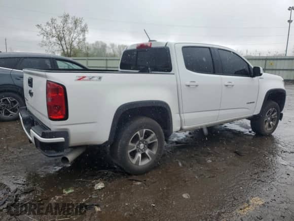 2017 Chevrolet Colorado 4WD Z71 with VIN 1GCPTDE1XH1216782, listed as a Copart auction lot 56040015 with 192,798 mi miles and Clean title. Bid and sale history available at DreamBid. Image 3.