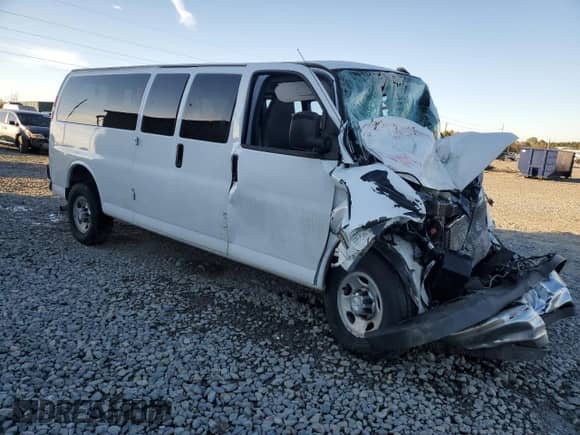 2020 Chevrolet Express Passenger LT с VIN 1GAZGPFG5L1191437, выставлен на аукционе Copart как лот 87645385 с пробегом 60 735 миль миль и На запчасти • Non repairable. История ставок и продаж доступна на DreamBid. Изображение 4.