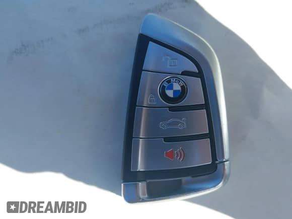 2019 BMW 5 Series 530i xDrive with VIN WBAJA7C59KWW15919, listed as a IAAI auction lot 43396100 with 104,228 mi miles and . Bid and sale history available at DreamBid. Image 11.