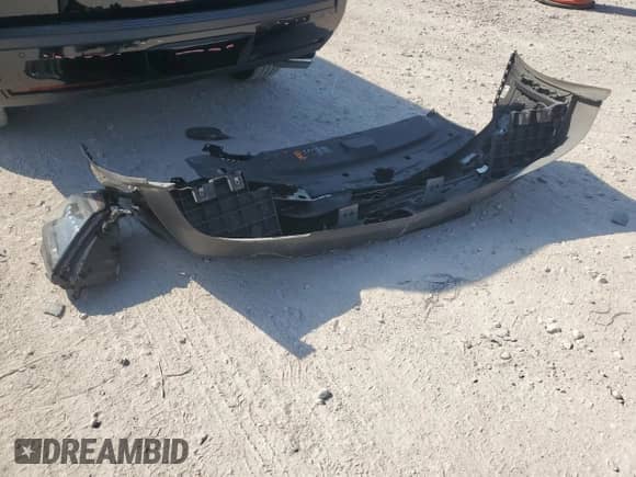 2020 Cadillac Escalade Platinum with VIN 1GYS4DKJ0LR176258, listed as a Copart auction lot 74388814 with 76,276 mi miles and Salvage title. Bid and sale history available at DreamBid. Image 13.