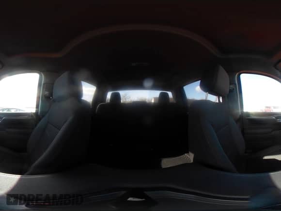 2024 GMC Sierra 1500 z VIN 1GTPHBEKXRZ193196, wystawiony jako IAAI lot #41824339 z przebiegiem 36 408 mil mil oraz . Historia ofert i sprzedaży dostępna na DreamBid. Obrazek 18.