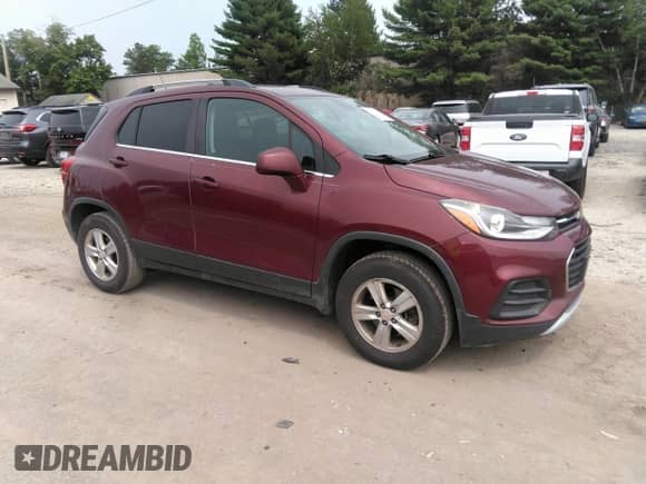 2017 Chevrolet Trax LT z VIN 3GNCJPSB2HL135410, wystawiony jako IAAI lot #42922398 z przebiegiem 122 815 mil mil oraz . Historia ofert i sprzedaży dostępna na DreamBid. Obrazek 1.