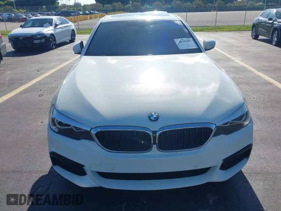 2017 BMW 5 Series 530i с VIN WBAJA5C3XHG897896, выставлен на аукционе IAAI как лот 42995897 с пробегом 97 338 миль миль и . История ставок и продаж доступна на DreamBid. Изображение 6.