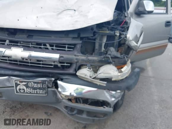 2002 Chevrolet Silverado 1500HD LT с VIN 1GCGK13U02F157489, выставлен на аукционе IAAI как лот 42789384 с пробегом Не указан миль и . История ставок и продаж доступна на DreamBid. Изображение 6.