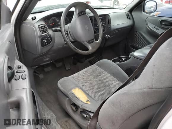 2001 Ford F-150 XL with VIN 1FTZX17201NC02616, listed as a Copart auction lot 52849795 with Not provided miles and Clean title. Bid and sale history available at DreamBid. Image 8.