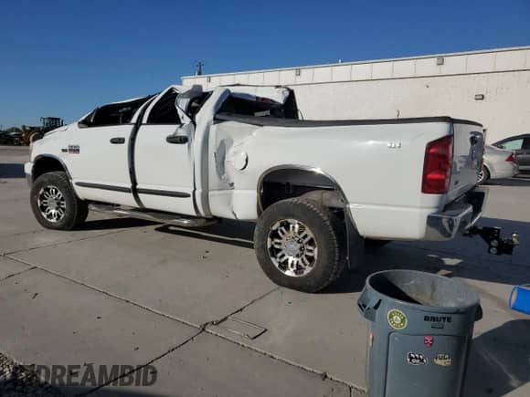 2007 Dodge 2500 SLT with VIN 1D7KS28D77J599091, listed as a Copart auction lot 68860865 with 124,510 mi miles and Salvage title. Bid and sale history available at DreamBid. Image 2.