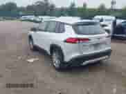 2023 Toyota Corolla Cross L с VIN 7MUAAAAG3PV070253, выставлен на аукционе IAAI как лот 42916575 с пробегом 19 614 миль миль и . История ставок и продаж доступна на DreamBid. Изображение 3.