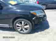 2014 Nissan Pathfinder S z VIN 5N1AR2MM7EC652571, wystawiony jako IAAI lot #42641349 z przebiegiem 208 810 mil mil oraz . Historia ofert i sprzedaży dostępna na DreamBid. Obrazek 14.